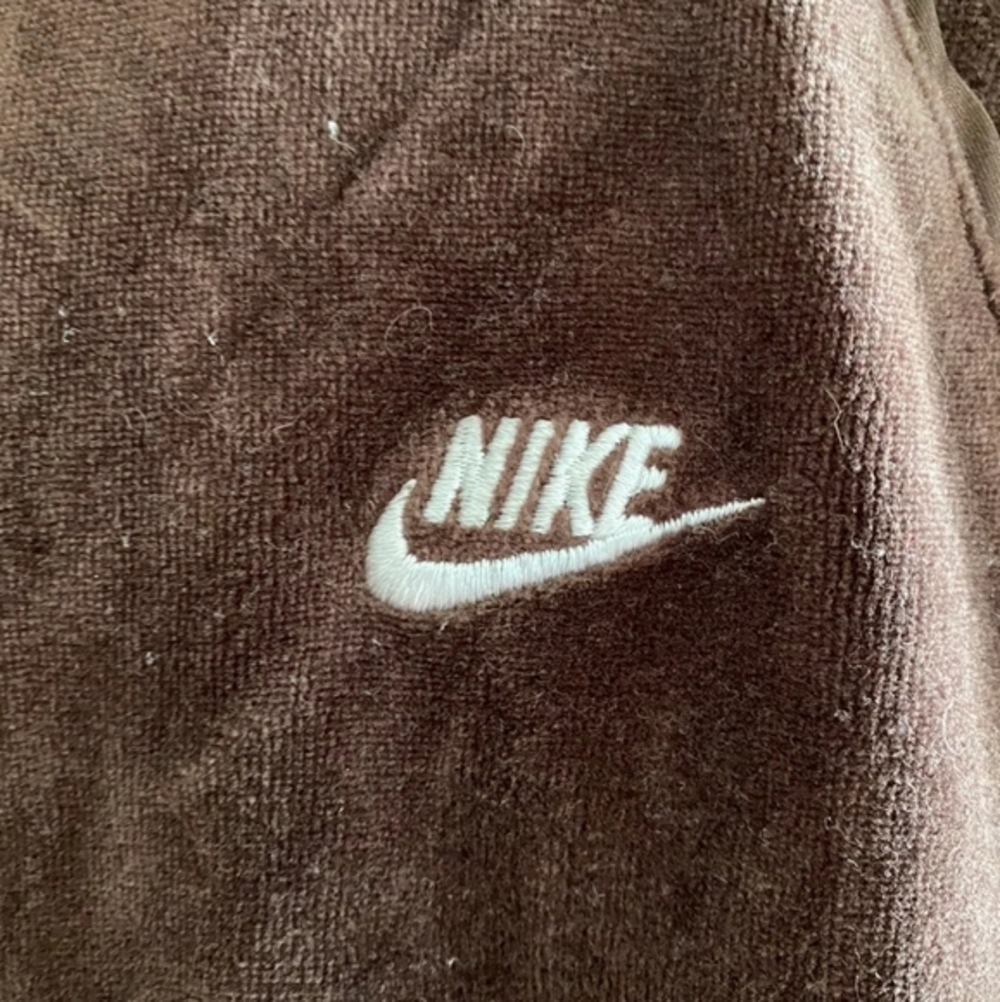 Nike‎ velour full zip jacket, medium - Picture 2 of 4